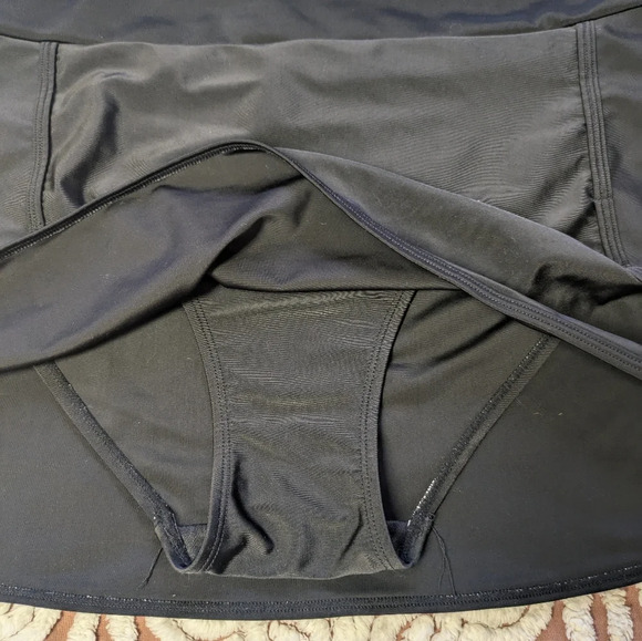 (2X) Swim Skirt Black Separate Sporty Mini Skirt Plus Size (skortini) - Picture 3 of 7